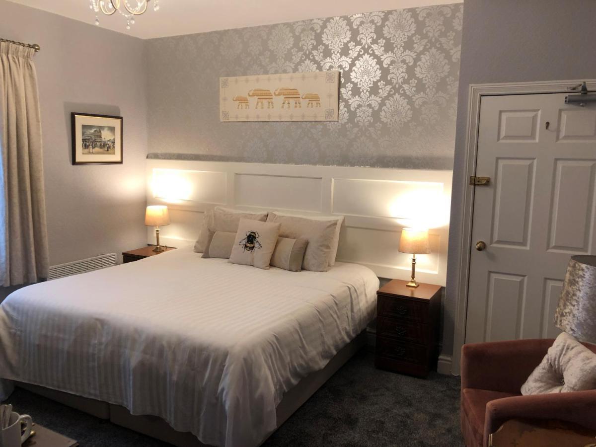 Adcote House (Adults Only) Otel Llandudno Dış mekan fotoğraf