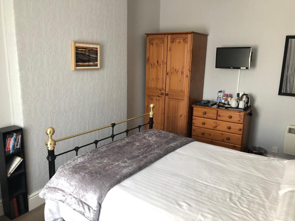 Adcote House (Adults Only) Otel Llandudno Dış mekan fotoğraf